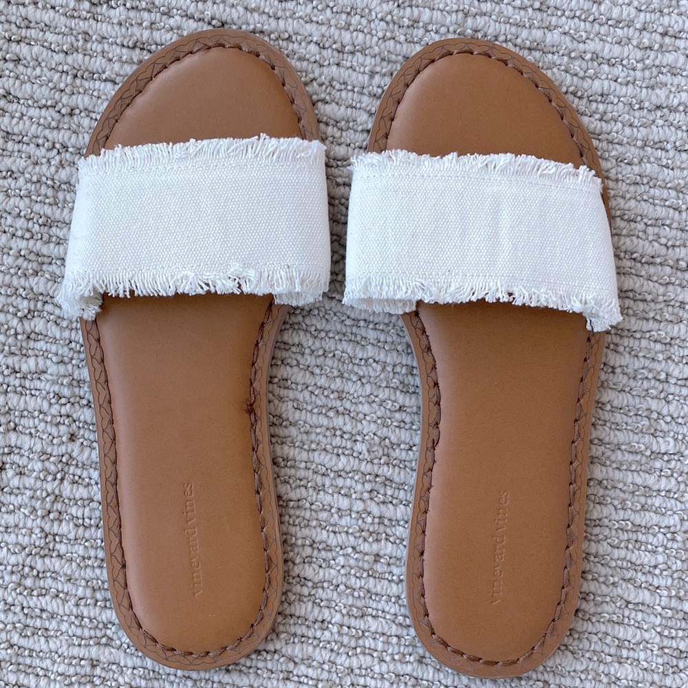 Vineyard Vines White Cotton and Leather Sandals NWT
